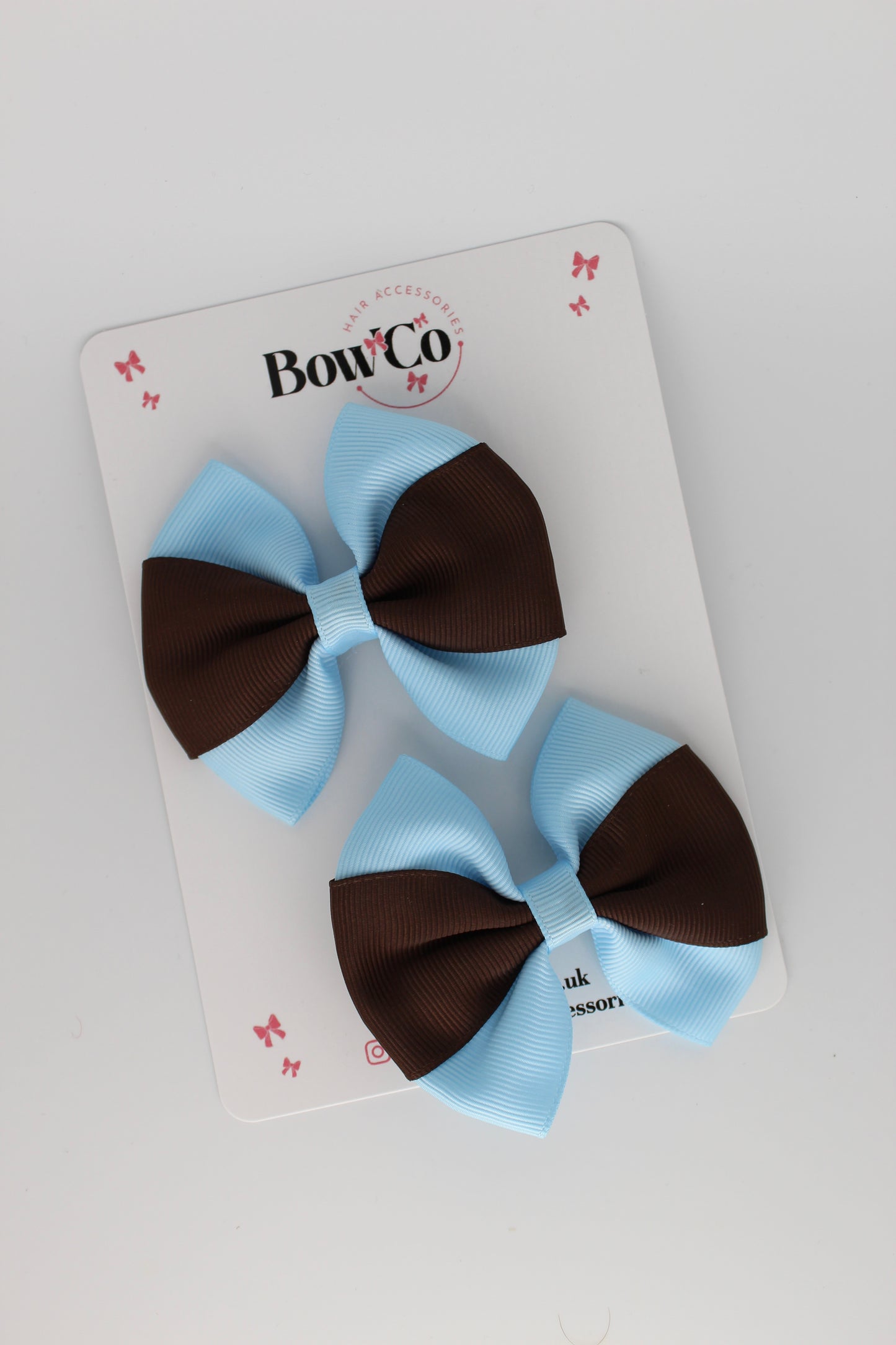 Blue Topaz and Brown - Round Tuxedo Bow Set - Clip
