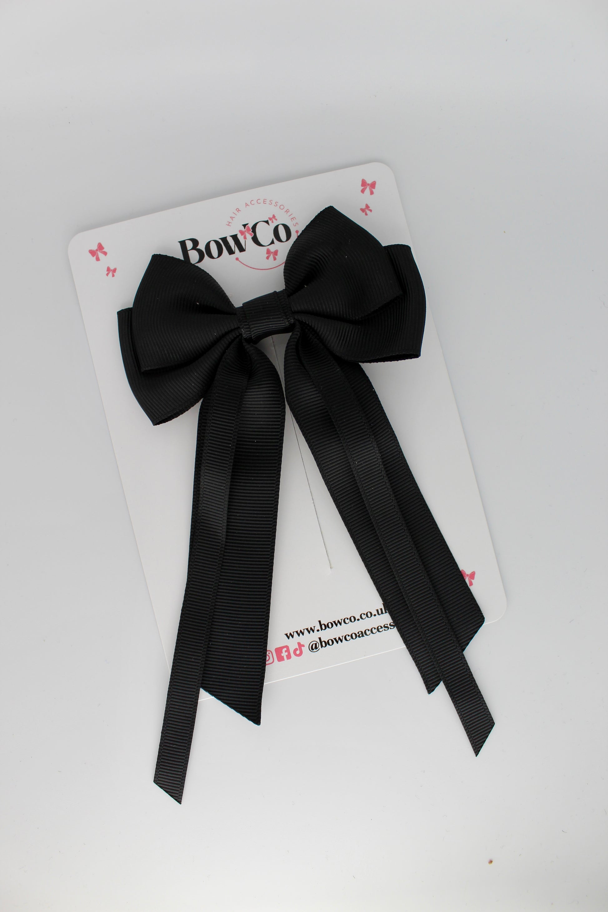 Streamer Tail Bow - Clip - Black