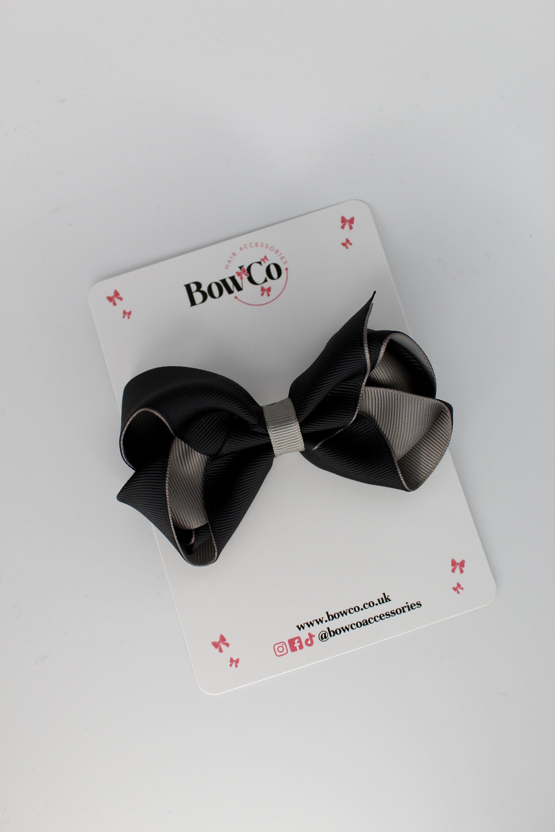 Loop Bow - Clip - Black and Metal Grey